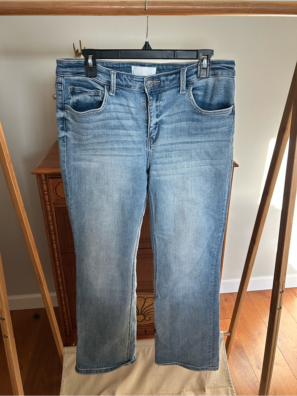 Classic Straight Leg Women's Jeans - Light Blue